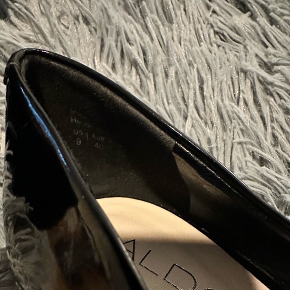 Black Aldo leather platform heels - Picture 3 of 5
